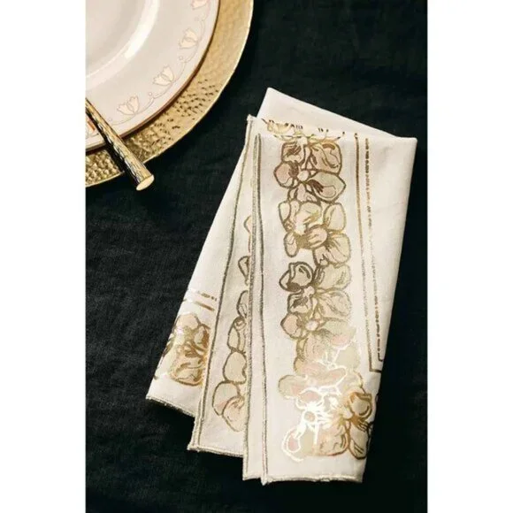 BNWT Anthropologie napkins, set of 4 (2 sets available), Perfect for Christmas! - Picture 2 of 7